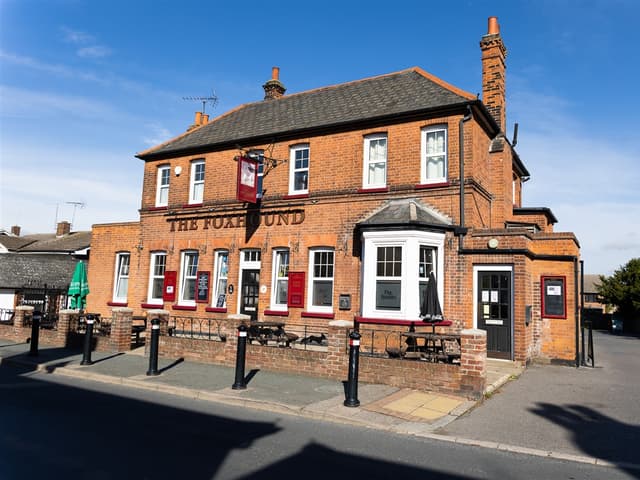 Foxhound, Orsett - Stonegate Pub Partners - Find a Pub